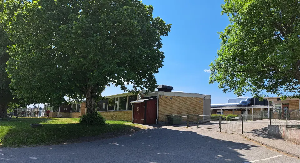 Fasad på Nårunga skola