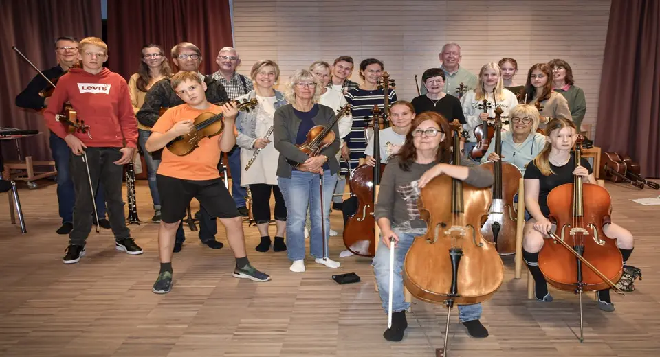 Gruppbild av Vårgårda musiksällskap