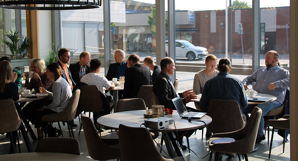 Frukost med Samhällsbyggnad