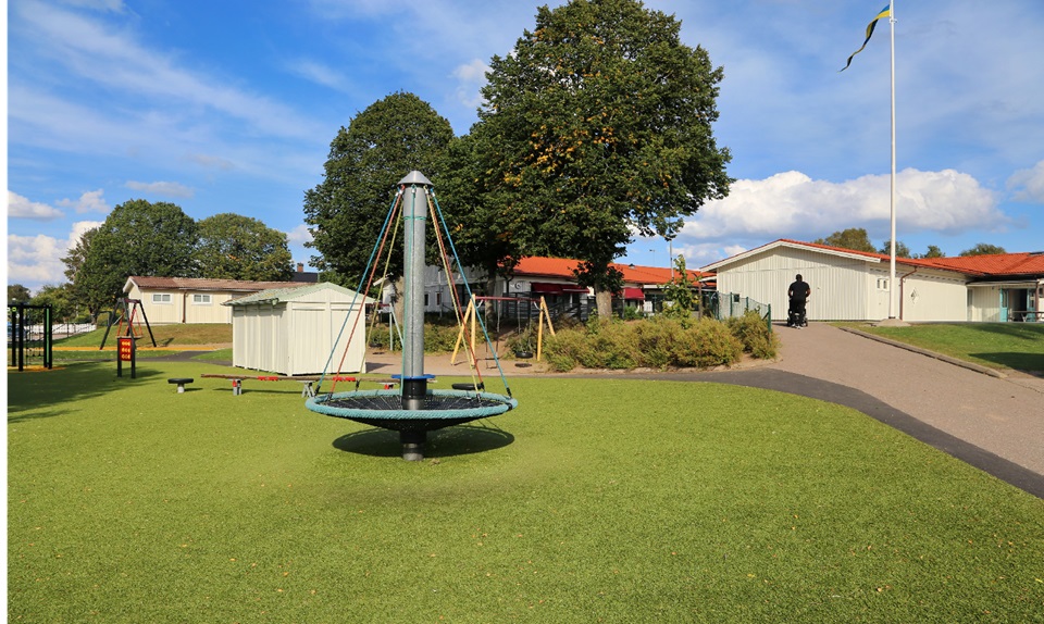 Fasad på Lena skola